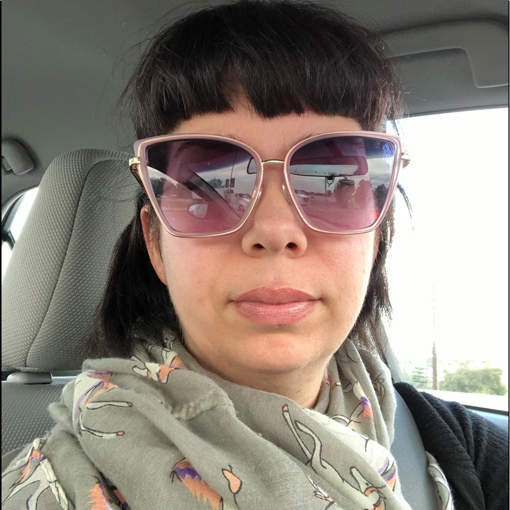Meet your Posher, Amber